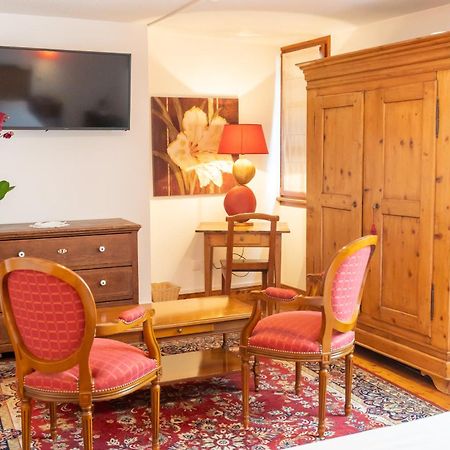 Hotel A L'Oriel Olenevka Ngoại thất bức ảnh