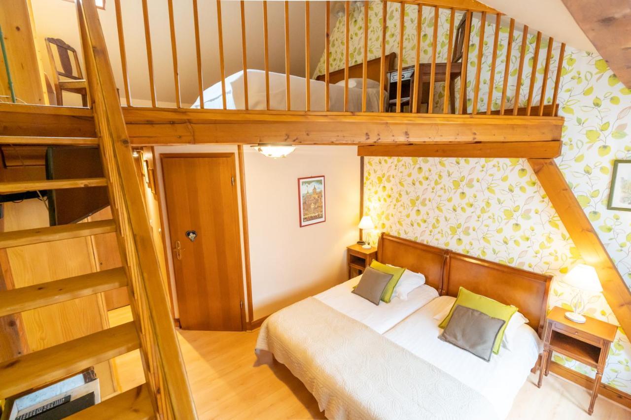 Hotel A L'Oriel Olenevka Ngoại thất bức ảnh